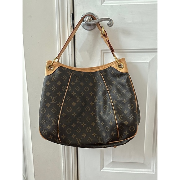 Authentic Louis Vuitton Monogram Canvas Galliera PM Shoulder Hobo Bag - Picture 2 of 9